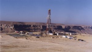 إنتهاء عقود الشركات يُفاقم مشاكل النفط في اليمن