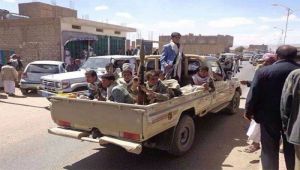 مغاوير إب بالمقاومة تستهدف قيادي حوثي و4 من مرافقيه بمدينة القاعدة (فيديو)