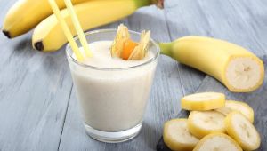 10 فوائد لشراب الموز تجعلك تتمسك بتناوله يومياً