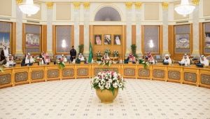 الوزراء السعودي: استهداف الفرقاطة من قبل الحوثيين يؤثر على تدفق المساعدات لليمن