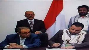 دعا إلى فضّ الشراكة بينهما.. صحفي مؤتمري: لجان الحوثي تجر المؤتمر إلى المسلخ