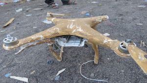 الجيش الوطني يسقط طائرة استطلاعية للحوثيين بصرواح (صورة)