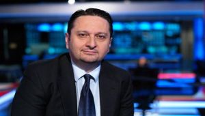 مدير قناة سكاي نيوز الإماراتية يستقيل من منصبه ويغادر أبو ظبي
