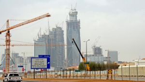 فايننشال تايمز": الصدمة والقلق يطاولان المستثمرين في السعودية