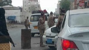 عدن.. قلق يسود خور مكسر والمعلا وسط انتشار أمني مكثف