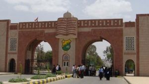 تعيين 300 أكاديمي حوثي في جامعة صنعاء ونقابة التدريس تحذر من انهيار الجامعة (تقرير)