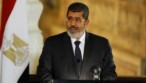 نجل الرئيس مرسي يروي اللحظات الأخيرة قبل دفن والده