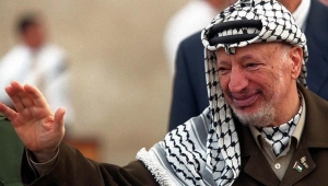 15 عاما على رحيل الأب الروحي للقضية الفلسطينية "ياسر عرفات"