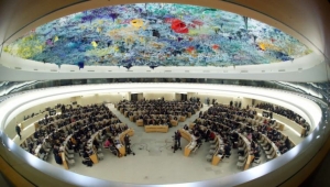 50 دولة بينها أمريكا وبريطانيا تحث أطراف النزاع باليمن على المشاركة بجدية مع جهود إنهاء الحرب