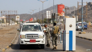 لحج.. مليشيا الانتقالي تسهل دخول الخمور إلى عدن