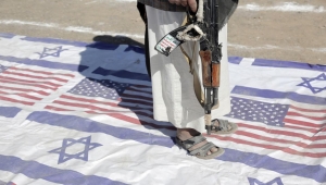 لماذا تريد أميركا استمرار فوضى البحر الأحمر؟