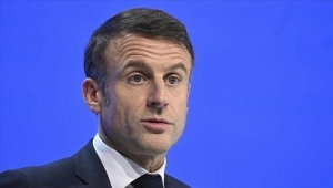 ماكرون يعلن عزم فرنسا دعم العملية الانتقالية في سوريا "على المدى الطويل"