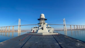 فرقاطة إيطالية تنهي سلسلة عملياتها في البحر الأحمر