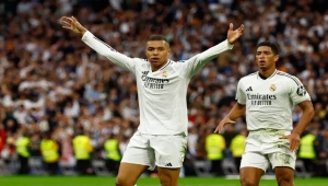 ريال مدريد يواصل مطاردة برشلونة المتصدر بفوزه على سلتا فيغو