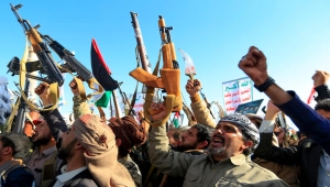 معهد أمريكي: الهدنة بين أمريكا والحوثيين منحتهم القوة وأضعفت الحكومة والانتقالي (ترجمة خاصة)