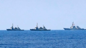 تحذيرات ملاحية من تزوير الحوثيين إشارات GPS على السفن في البحر الأحمر