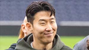 سون هيونغ يدعم الفلسطينيين ضد التجويع الإسرائيلي