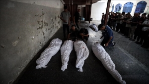 إسرائيل تقتل 27 فلسطينيا بغزة الأحد بينهم 13 من منتظري مساعدات