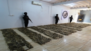 عدن.. ضبط أكثر من نصف طن من المخدرات كانت بطريقها للحوثيين