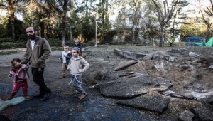 جماعة الحوثي: قصفنا تل أبيب بصاروخين أحدهما "انشطاري"