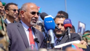 الزبيدي: ماضون على درب استعادة دولة "الجنوب" والأخيرة ستبقى رأس حربة ضد الحوثيين