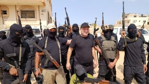 أربع جماعات مسلحة تواجه حماس في غزة.. خطة إسرائيل الجديدة في القطاع (ترجمة خاصة)