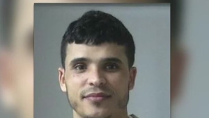 قاض أمريكي يصدر حكما بسجن يمني 5 سنوات.. ومحاميه يصفه بأكثر الأحكام سخفا