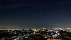 إسرائيل تُحذّر واشنطن: مخزوننا من صواريخ الاعتراض على وشك النفاد وسط حرب إيران