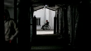 غزة.. 18 ألف شخص ينتظرون العلاج و700 غادروا من رفح وسط قيود إسرائيل