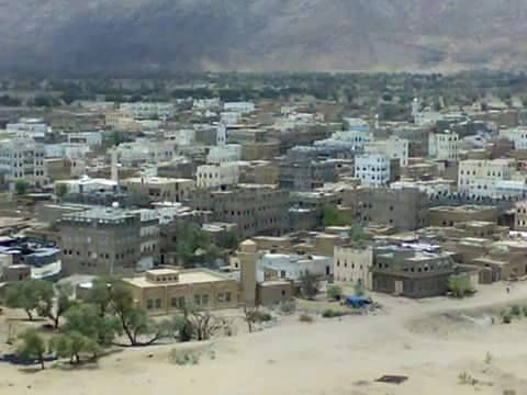 الحوثيون يقصفون مناطق وقرى في مديرية حريب جنوبي مأرب