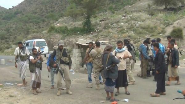 تجدد المواجهات بين مليشيات الحوثي والمقاومة على حدود محافظتي إب والضالع
