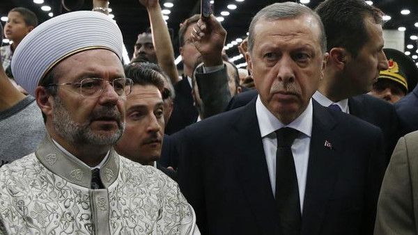 أردوغان يغضب ويقطع مشاركته بمراسم تأبين محمد علي كلاي