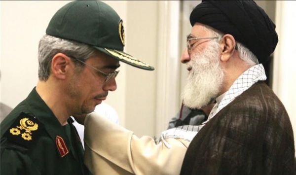 رئيس هيئة الأركان الإيراني يقول إن بلاده قد تنشئ قواعد بحرية في اليمن وسوريا