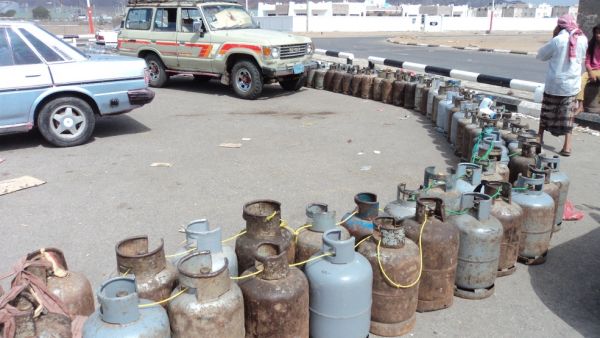 شركة الغاز بمأرب: ما يروج له الحوثيون من مبررات لرفع أسعار الغاز كذب وتدليس على الشعب