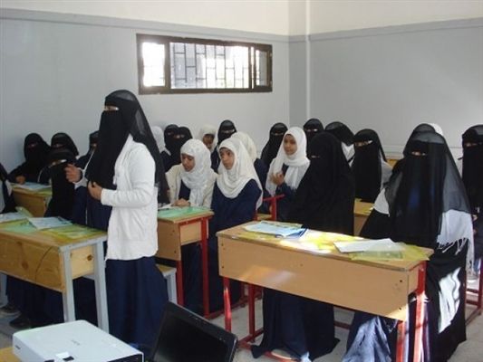 مليشيا الحوثي تقتحم مدرسة للبنات بصنعاء