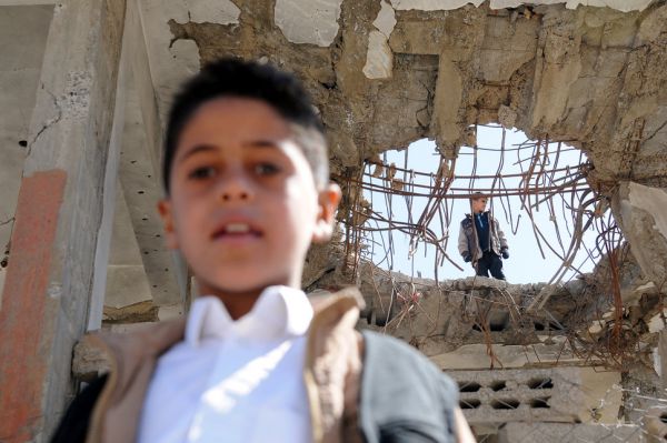 أسوشيتد برس في مأرب: الحرب تضاعف المأساة في اليمن (ترجمة خاصة)