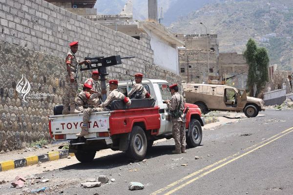 مسلحو جماعة أبو العباس يهاجمون قوات شرطة النجدة وسط تعز