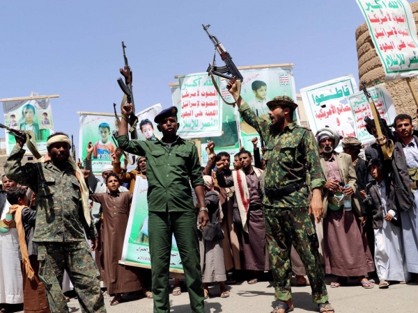الحوثيون يقولون إنهم سيقاضون التحالف دوليا بسبب ممارساته في اليمن
