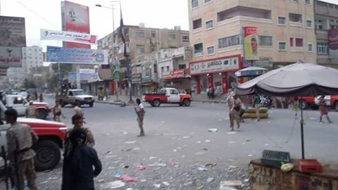 مقتل أحد أفراد الحملة الأمنية في مدينة تعز