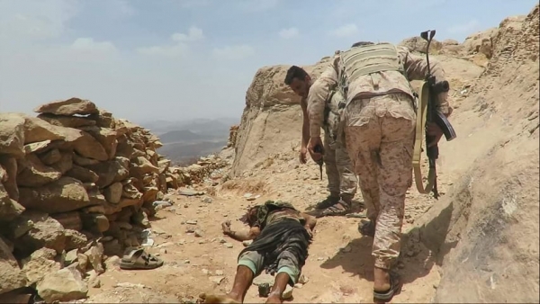 مأرب.. قتلى وجرحى في تجدد للمعارك بجبل هيلان بين الجيش والحوثيين