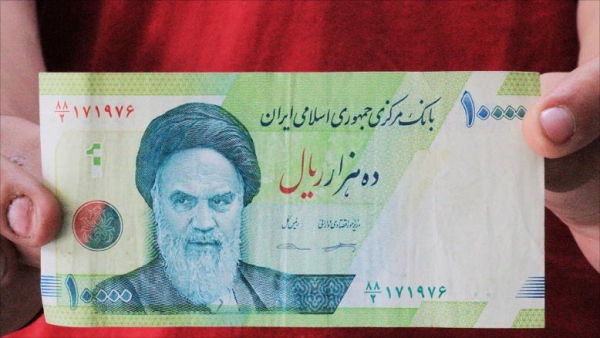 لماذا ستحذف طهران الأصفار من أوراقها النقدية؟