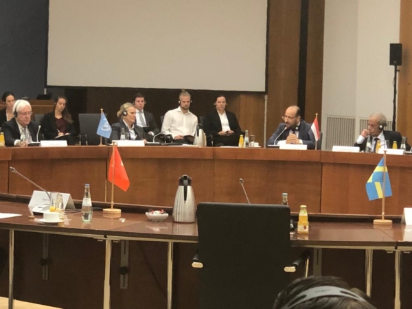 اليمن تدعو الدول المانحة إلى الإلتزام بتعهداتها