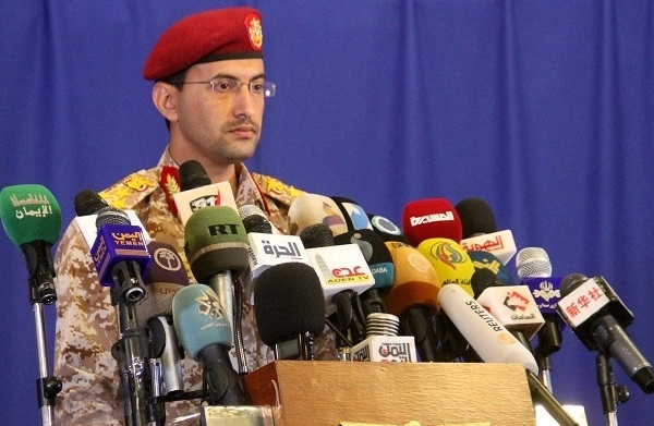 اتهموا التحالف بشن غارات.. الحوثيون يهددون بضرب السعودية والإمارات