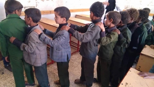 الحكومة: انقلاب الحوثيين أحرم 4.5 ملايين طفل من التعليم