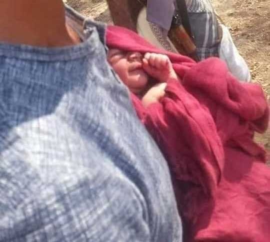 العثور على طفل حديث الولادة مرمي بأحد شوارع عدن