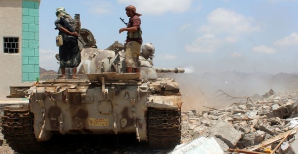 مقتل ثلاثة من عناصر الحوثي في مواجهات مع الجيش غربي تعز
