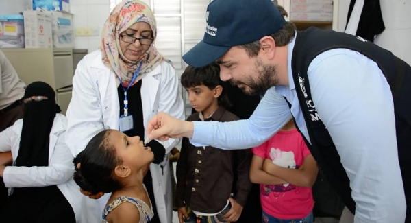 تحصين 114 ألف طفل وطفلة ضد شلل الأطفال بعدن