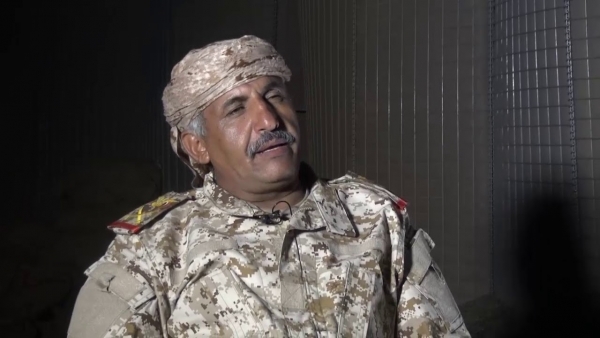 قائد عسكري يدعو الضباط بمناطق الحوثي للمشاركة في معركة استعادة الجمهورية