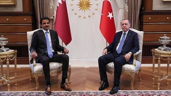 أردوغان يبحث مع أمير قطر تطورات الوضع في ليبيا والعراق