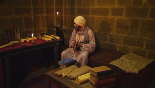 يهودي يكتب القرآن ومسيحي ينسخ تفسير الطبري.. الوراقون وصناعة الكتاب في الحضارة الإسلامية